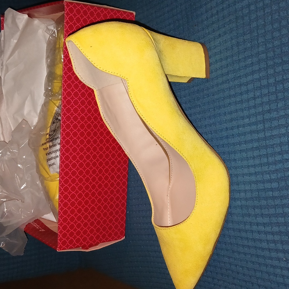 Lemon colored micro suede Kelly &Katie high heels